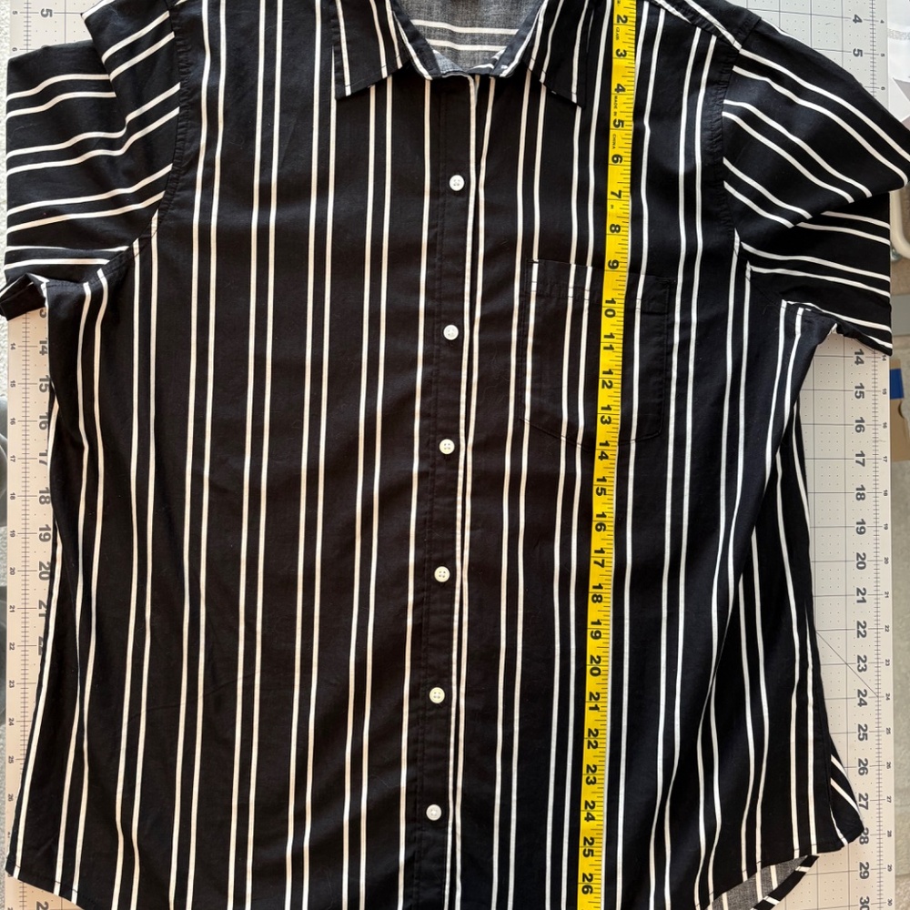 TALL Old Navy Button Up Shirt NWOT - Picture 5 of 10
